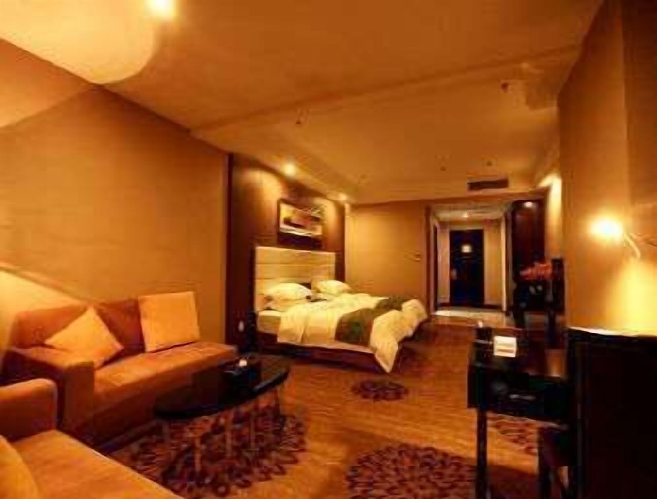 Ramada Linyi North Ξενοδοχείο Εξωτερικό φωτογραφία